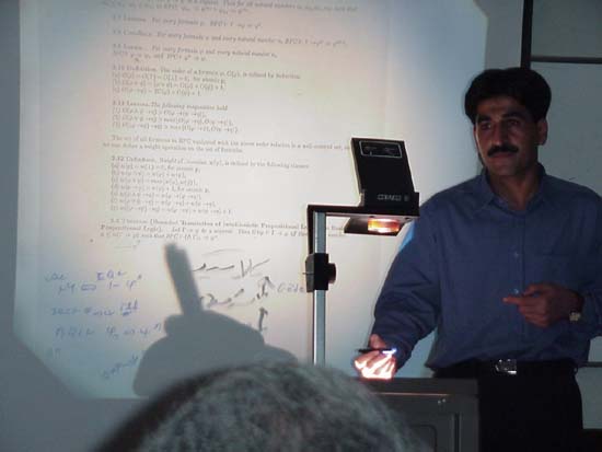 206.jpg (22820 bytes)