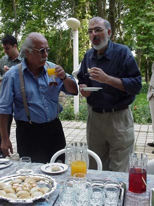 2285.jpg (41241 bytes)