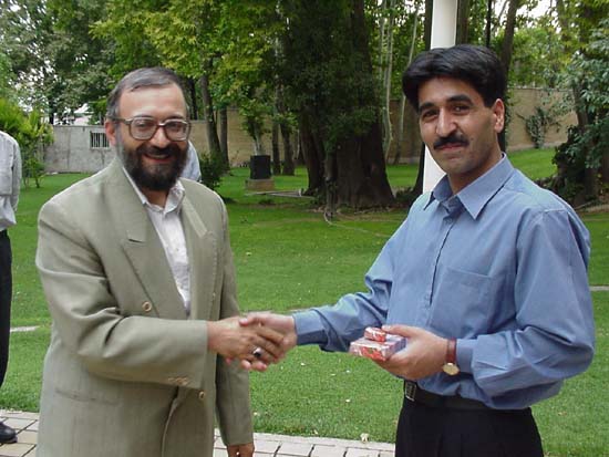 234.jpg (49767 bytes)