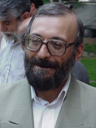 2437.jpg (20295 bytes)